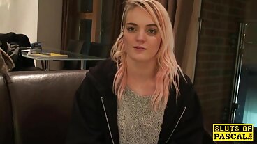 Nero cazzo duro FIGA porno nonna milf
